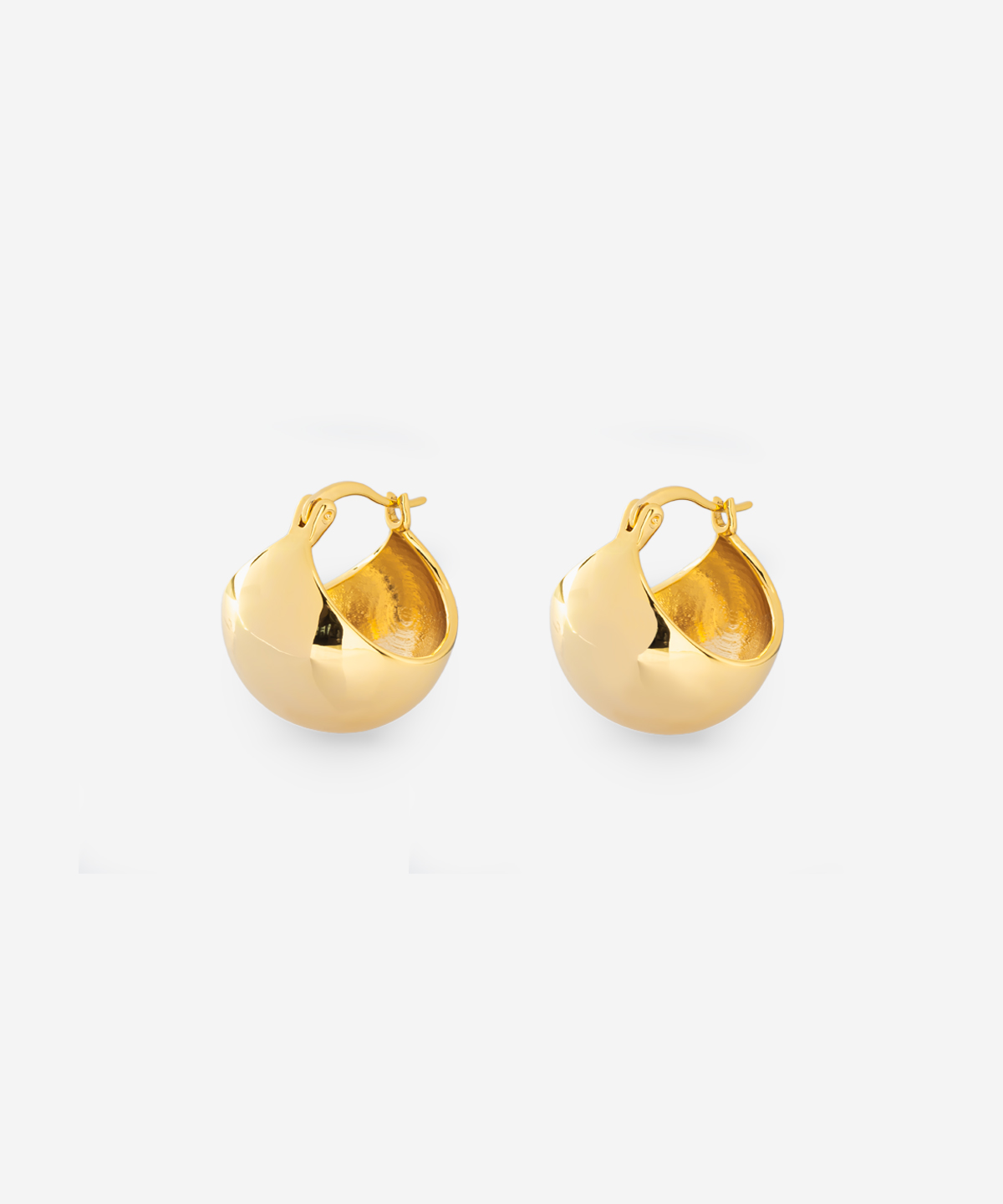 Huggie Hoop earrings gold