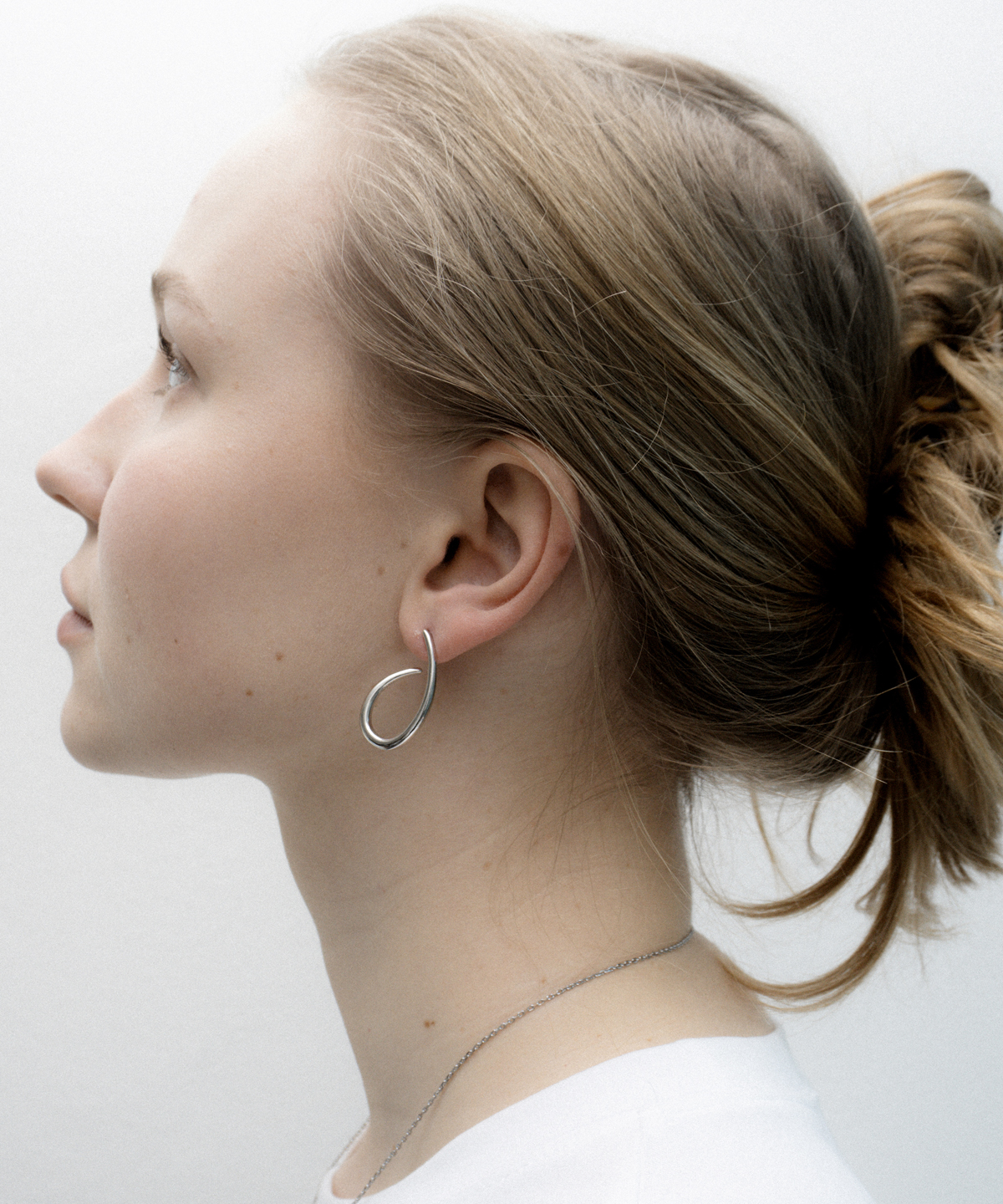 Figure náušnice postříbřená mosaz